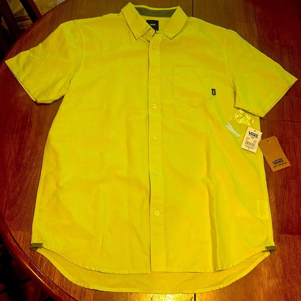 NWT Vans Lime Green Classic Short Sleeve Button up Shirt
